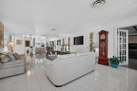 2525 Coral Way W Daytona Beach FL 32118