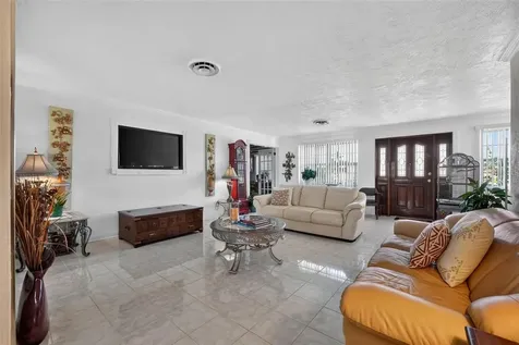 2525 Coral Way W Daytona Beach FL 32118