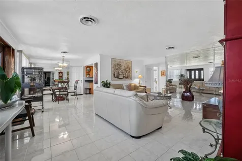 2525 Coral Way W Daytona Beach FL 32118