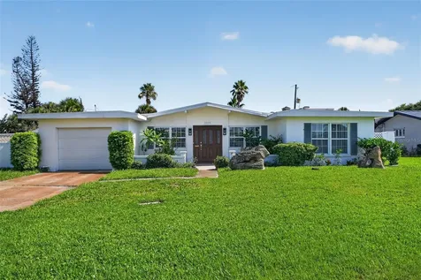 2525 Coral Way W Daytona Beach FL 32118
