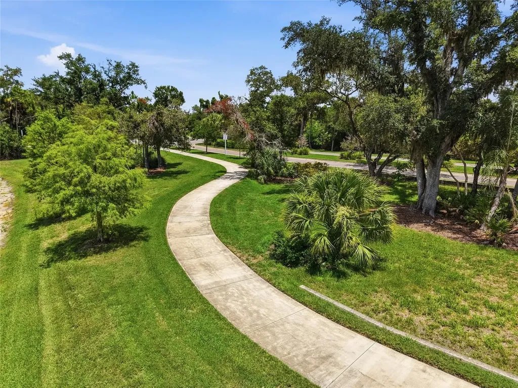 21253 Chattahoochee Avenue Venice FL 34293