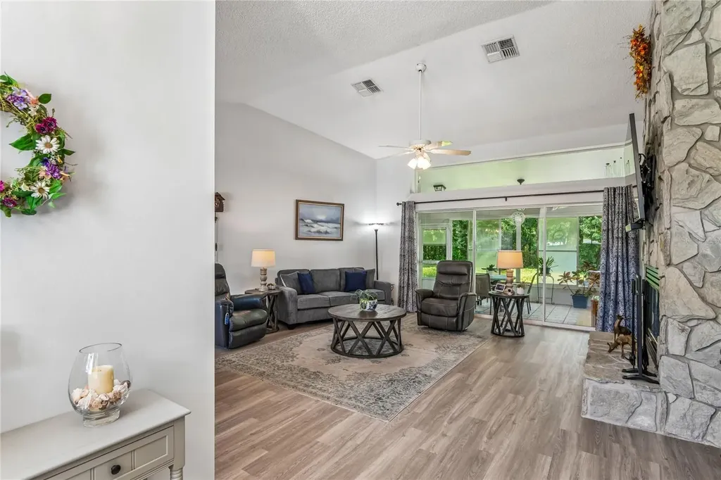 4 Spruce Pine Court N Homosassa FL 34446