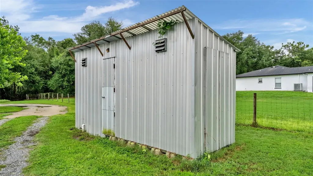 6702 Forestview Lane Lakeland FL 33811
