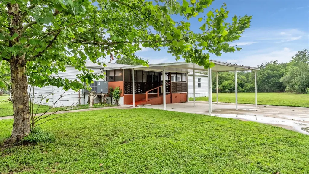6702 Forestview Lane Lakeland FL 33811