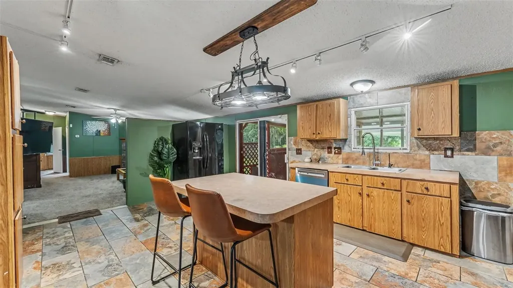 6702 Forestview Lane Lakeland FL 33811