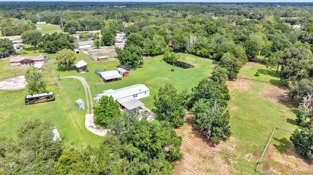 6702 Forestview Lane Lakeland FL 33811