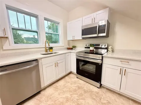 1200 E Henry Avenue Tampa FL 33604