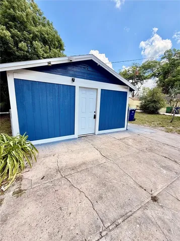 1200 E Henry Avenue Tampa FL 33604