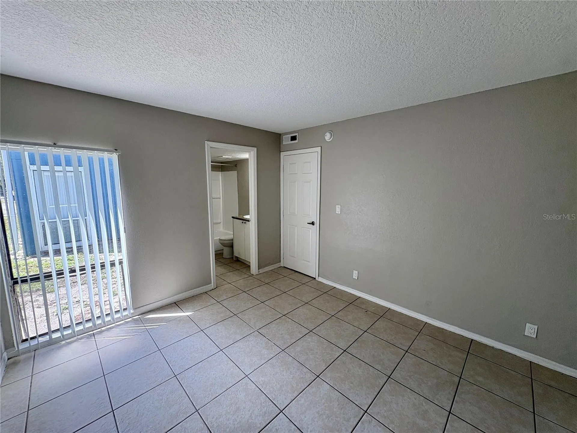 1907 5th Street W Bradenton FL 34205