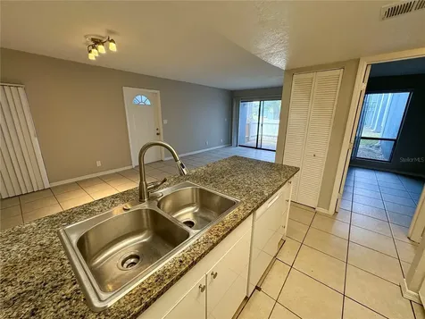 1907 5th Street W Bradenton FL 34205