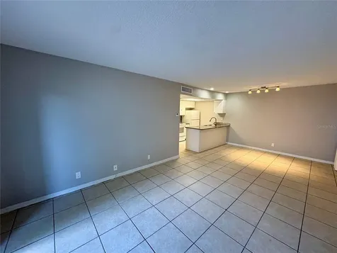 1907 5th Street W Bradenton FL 34205