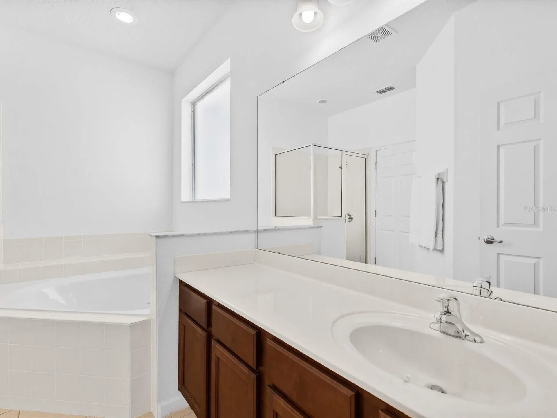 411 Cabello Drive Davenport FL 33837
