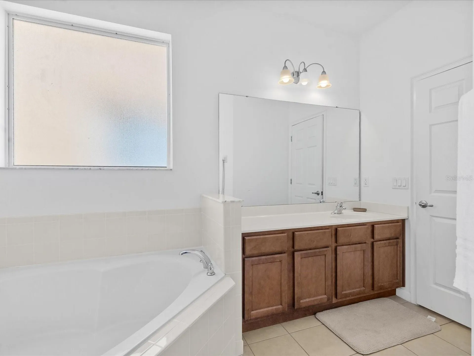 411 Cabello Drive Davenport FL 33837