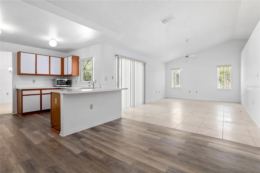 6828 Woodgrain Court Ocoee FL 34761