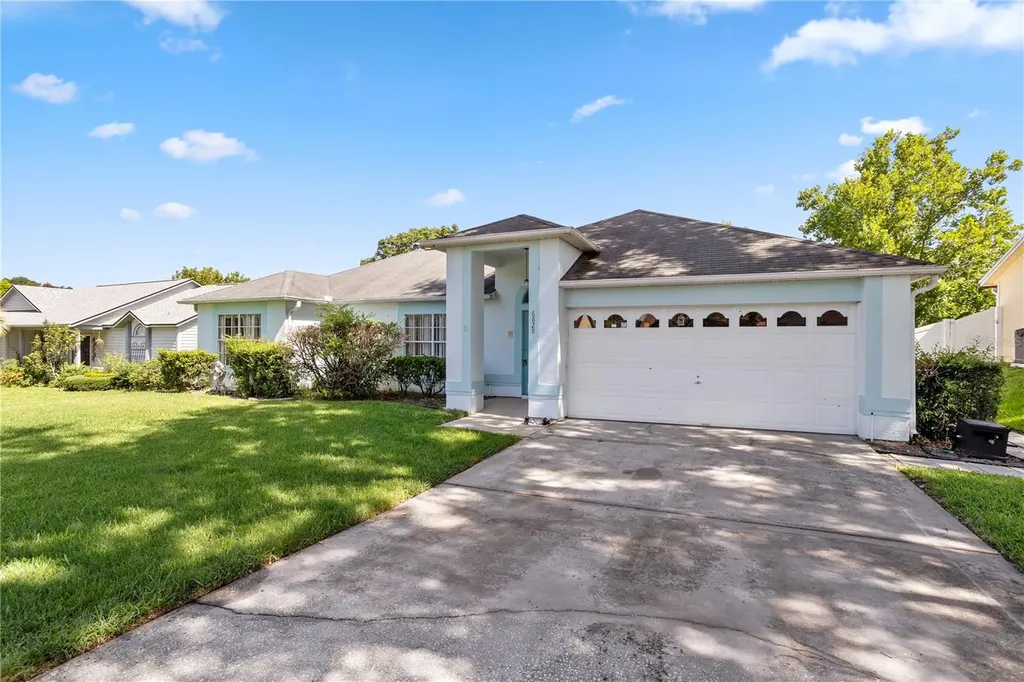 6828 Woodgrain Court Ocoee FL 34761