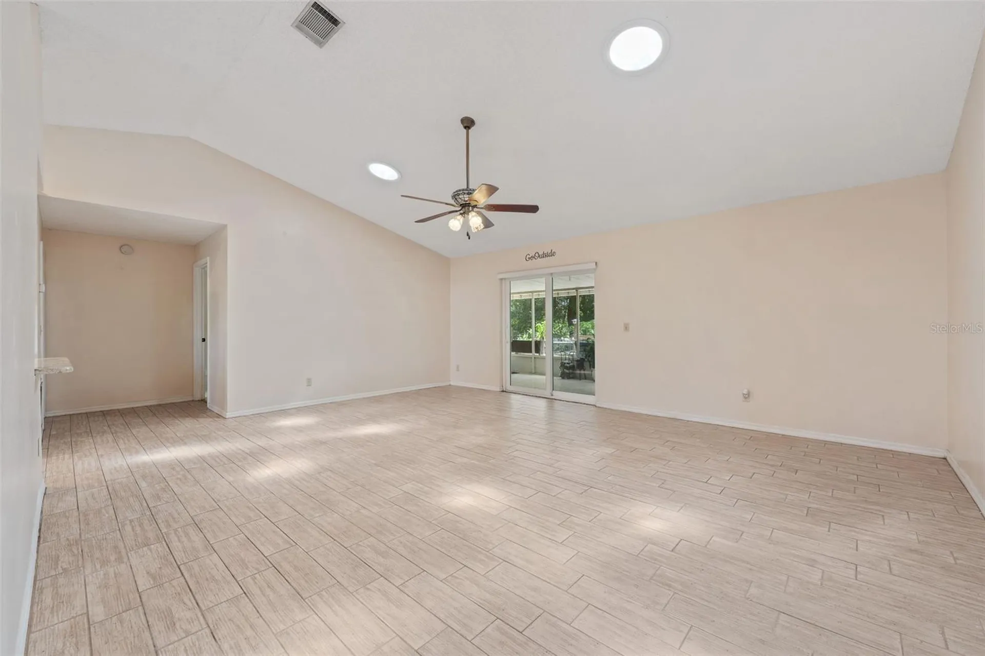 322 Windward Way Davenport FL 33837