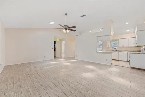 322 Windward Way Davenport FL 33837