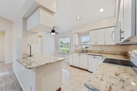 322 Windward Way Davenport FL 33837