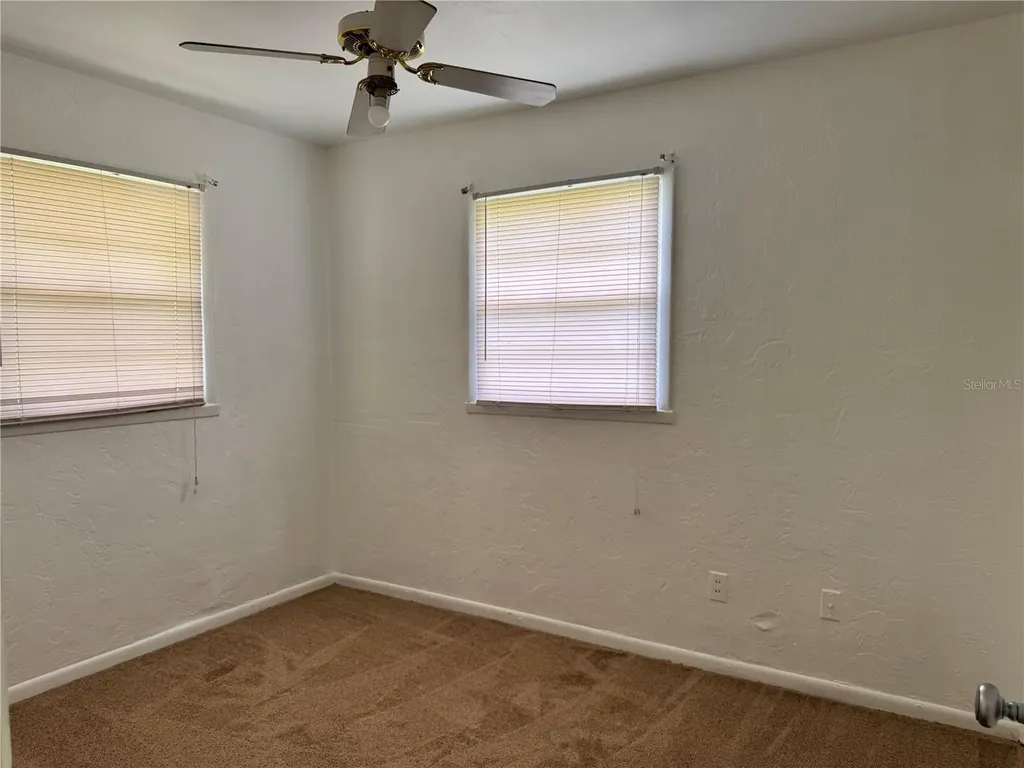 921 NW 55th Terrace Gainesville FL 32605