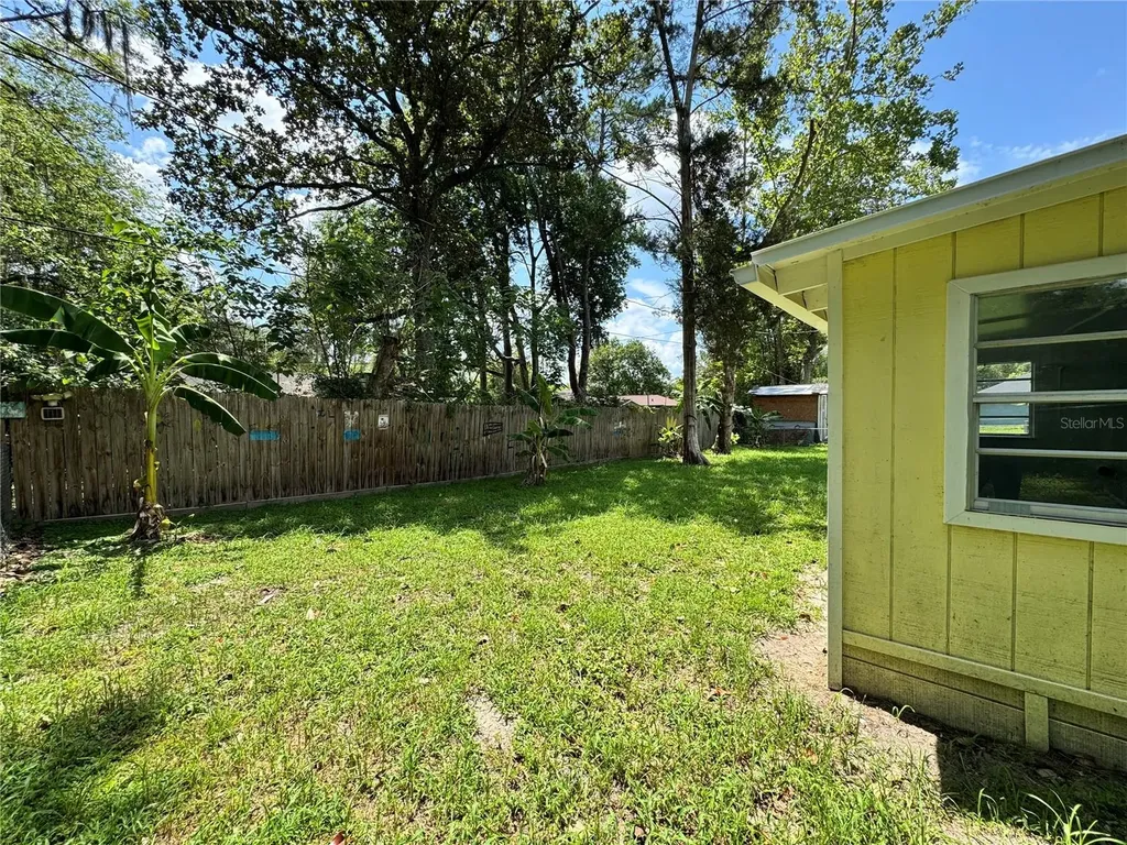 921 NW 55th Terrace Gainesville FL 32605