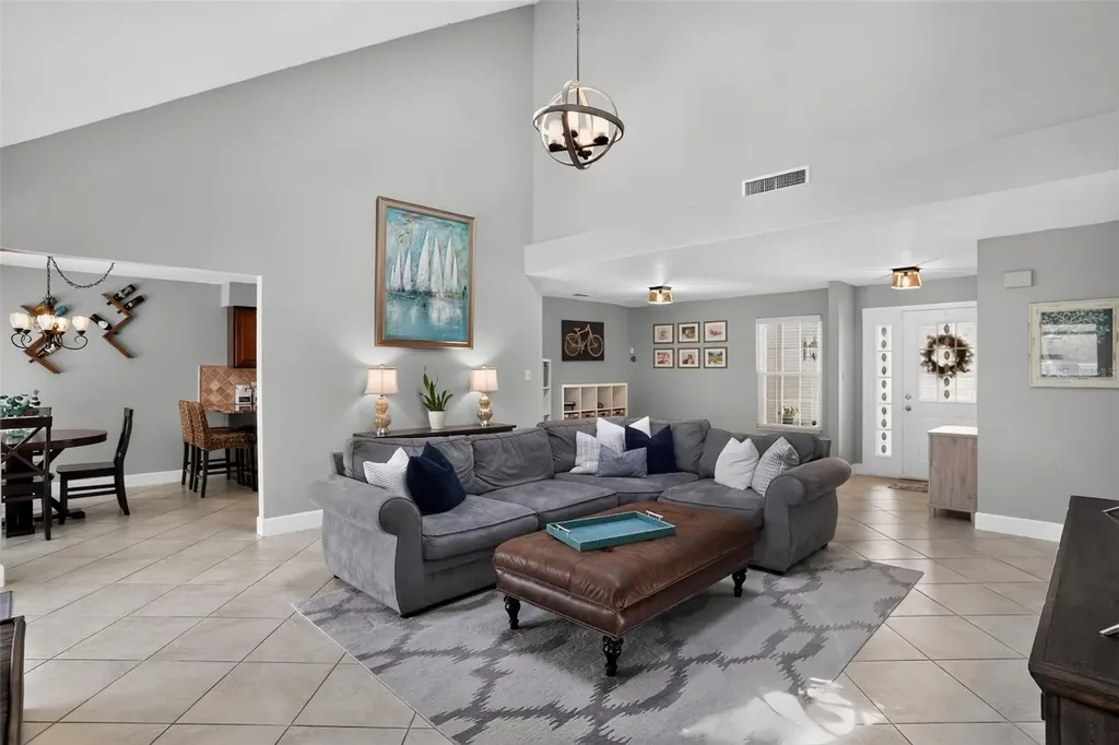 520 Astria Street Altamonte Springs FL 32701