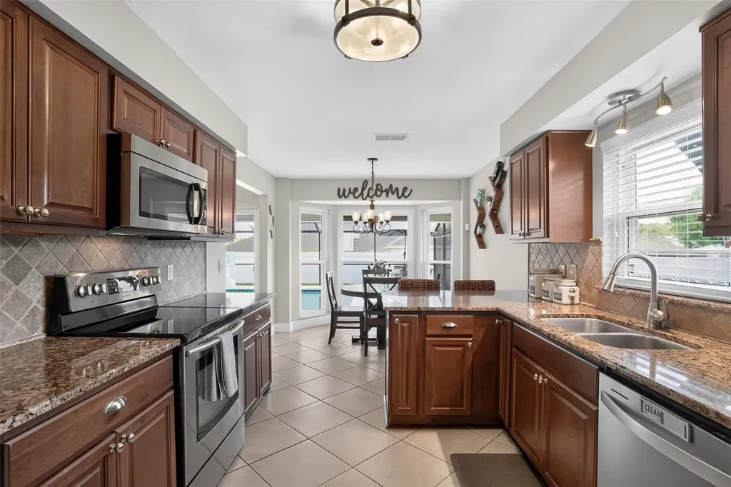 520 Astria Street Altamonte Springs FL 32701