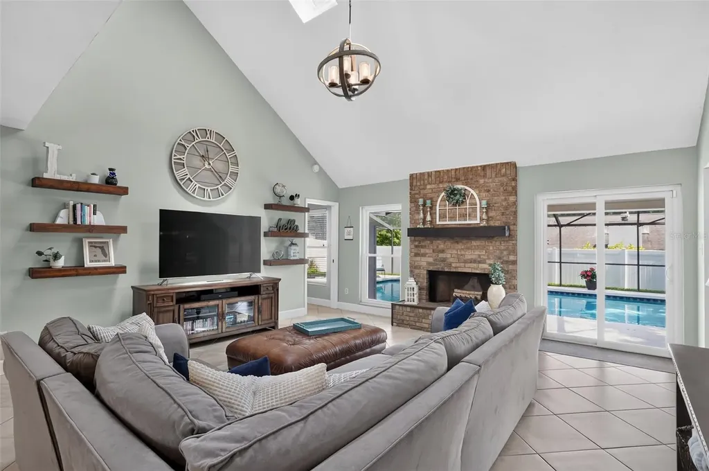 520 Astria Street Altamonte Springs FL 32701