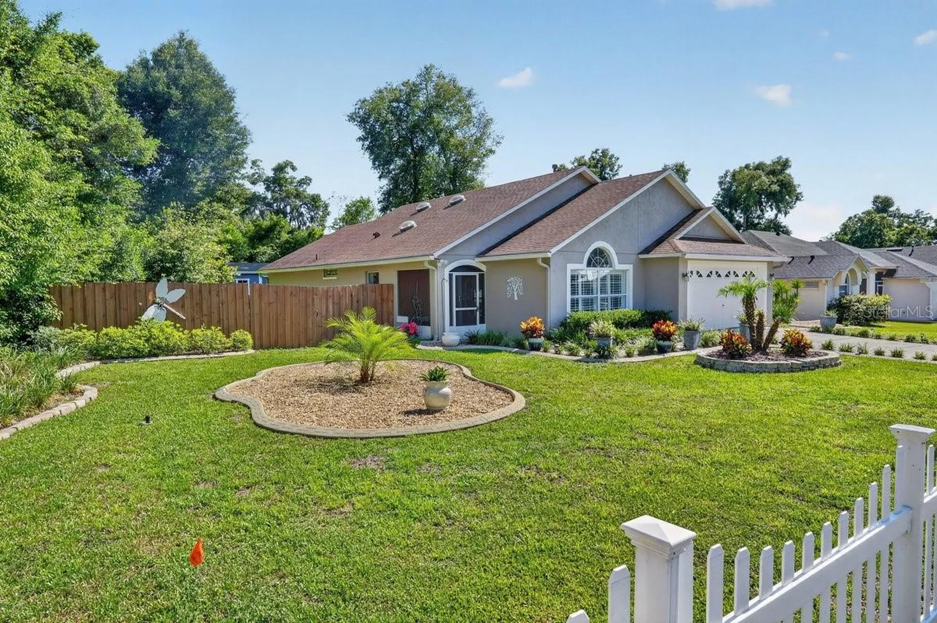 614 John Thomas Avenue Deland FL 32724