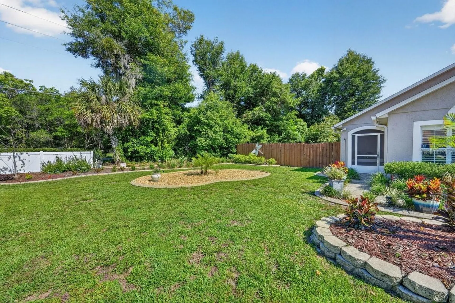 614 John Thomas Avenue Deland FL 32724