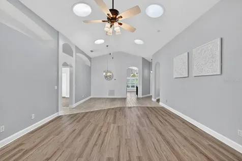 614 John Thomas Avenue Deland FL 32724