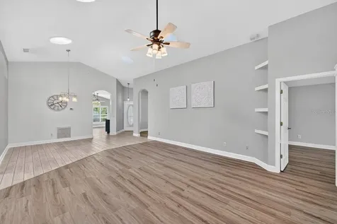 614 John Thomas Avenue Deland FL 32724