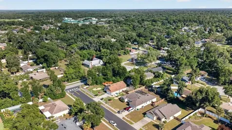 614 John Thomas Avenue Deland FL 32724