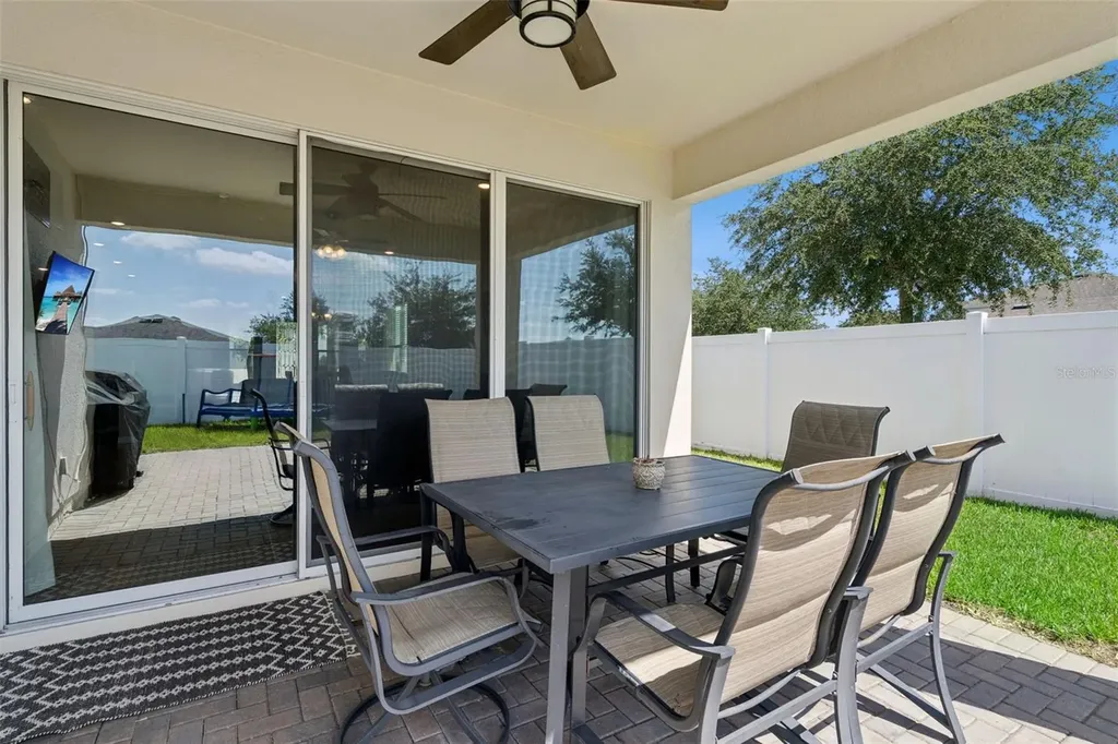 253 Sparrow Hawk Drive Groveland FL 34736