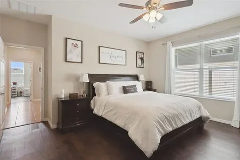 253 Sparrow Hawk Drive Groveland FL 34736