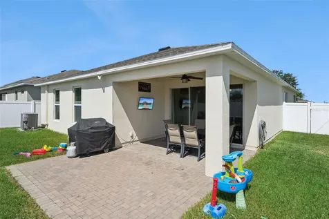 253 Sparrow Hawk Drive Groveland FL 34736