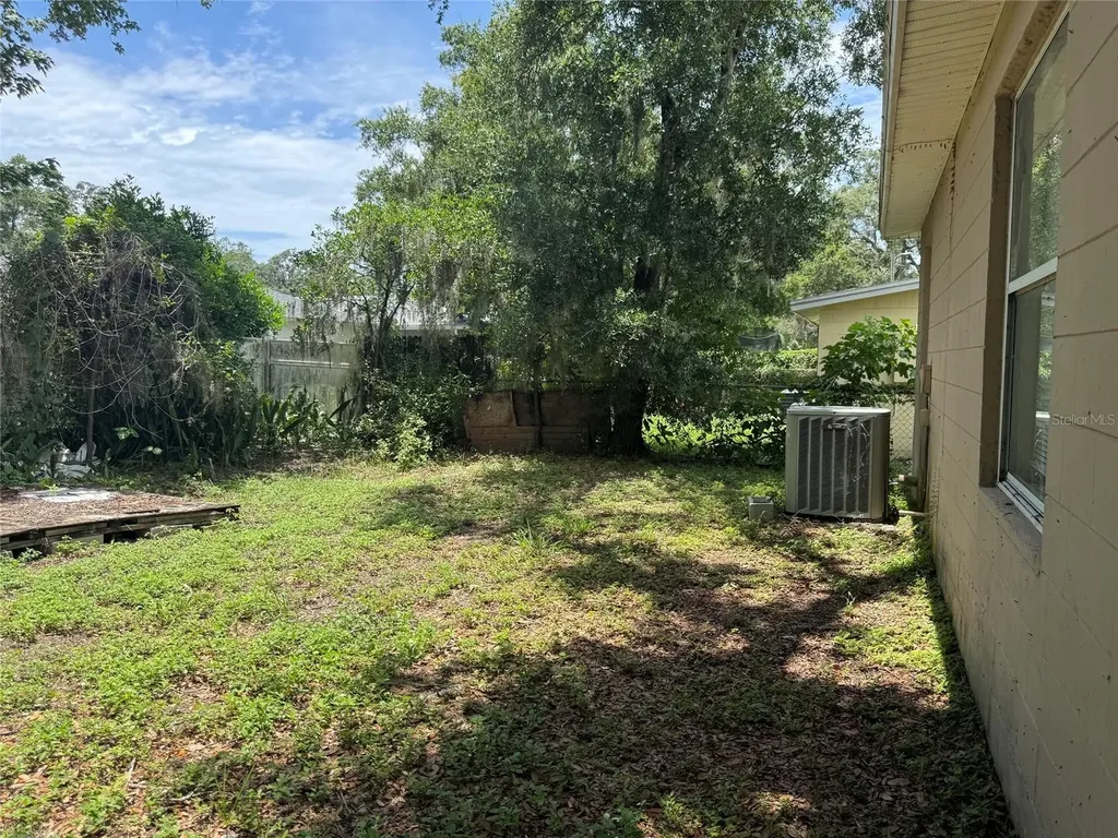 2609 E Emma Street Tampa FL 33610