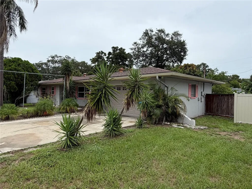 1513 S Keene Road Clearwater FL 33756