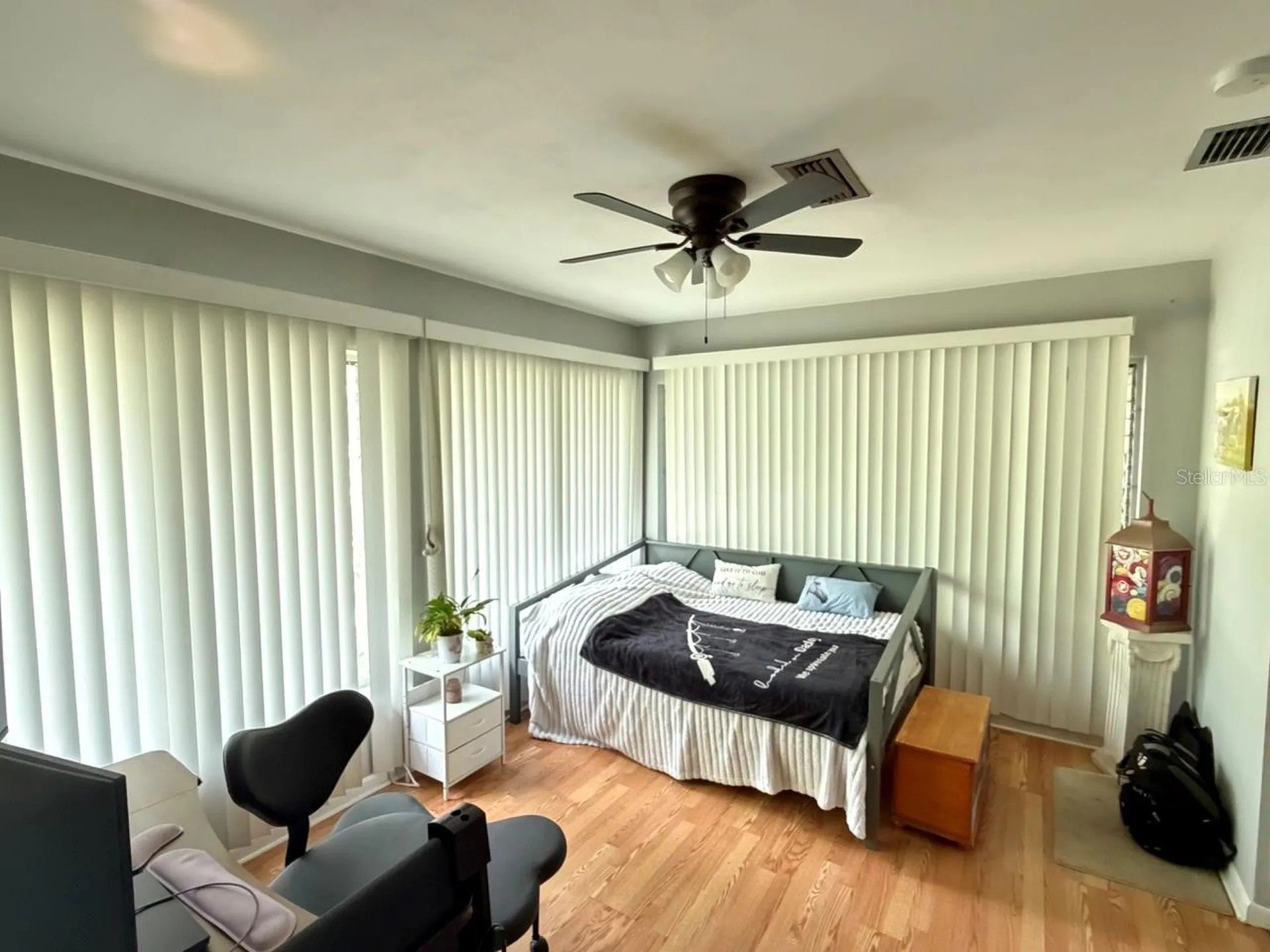 1513 S Keene Road Clearwater FL 33756