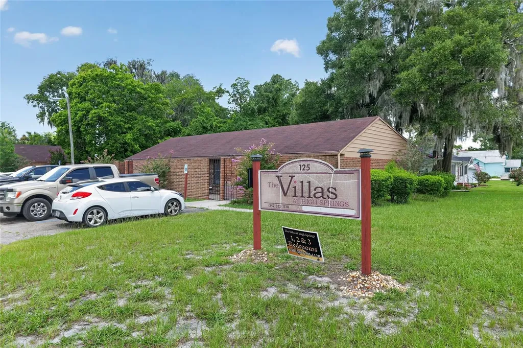 18580 NW 234th Street High Springs FL 32643