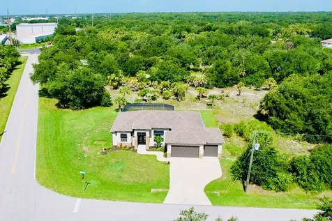 481 Wenlock Street Port Charlotte FL 33954