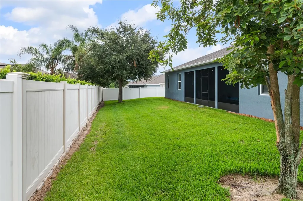 433 Amethyst Avenue Auburndale FL 33823