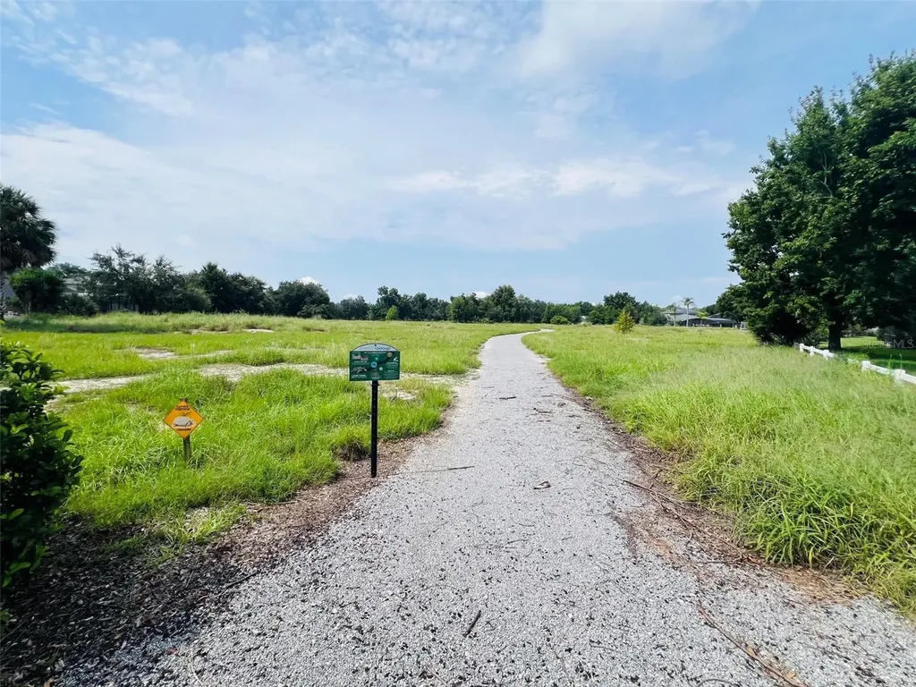 433 Amethyst Avenue Auburndale FL 33823
