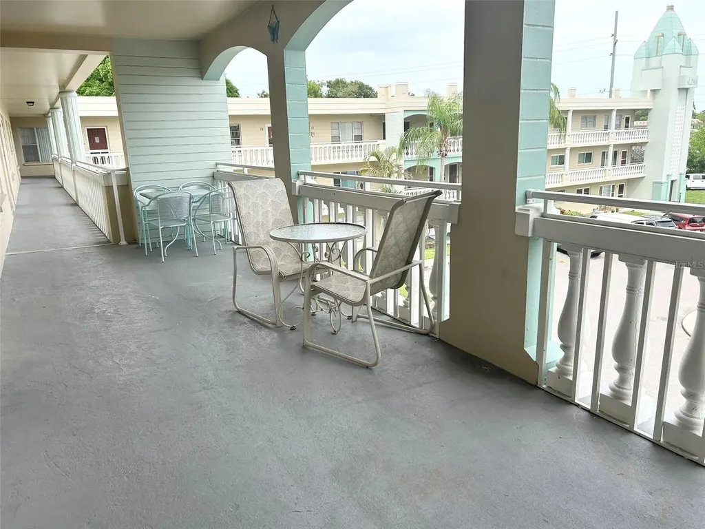 2331 Finlandia Lane Clearwater FL 33763