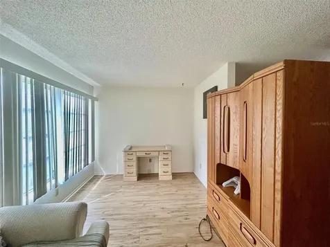 2331 Finlandia Lane Clearwater FL 33763