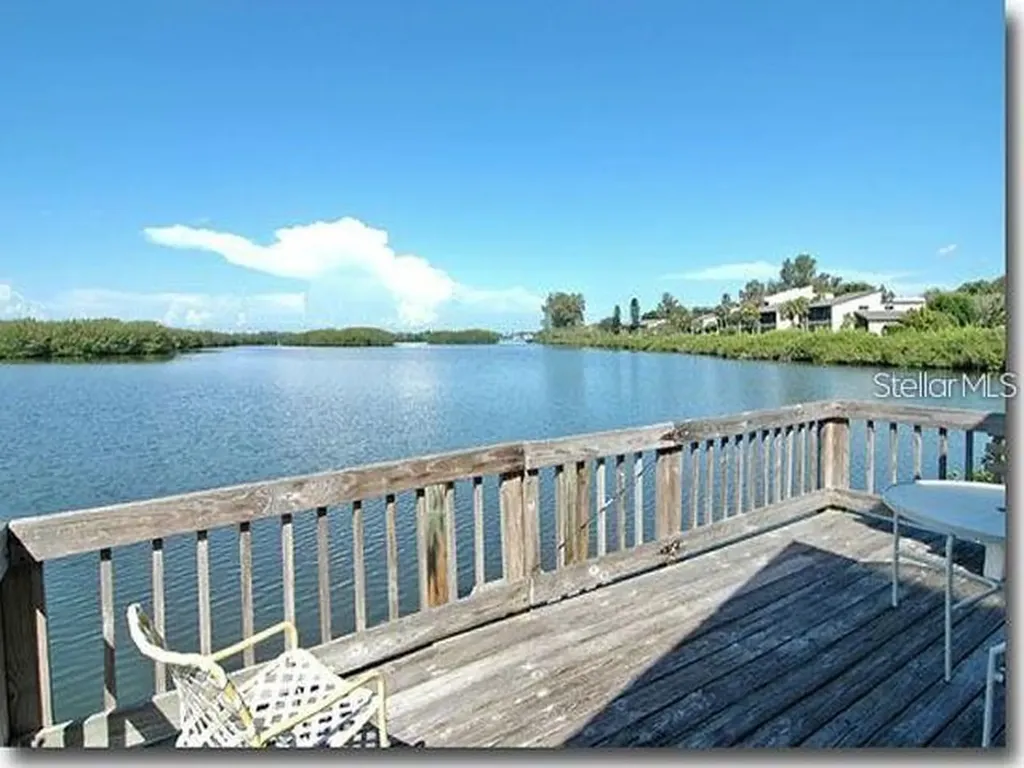 1508 Pelican Cove Road Sarasota FL 34231