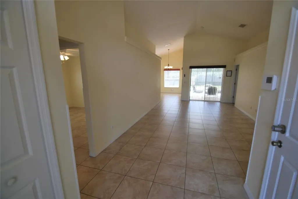 217 Robin Road Davenport FL 33896