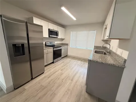 13 Volusia Drive Debary FL 32713
