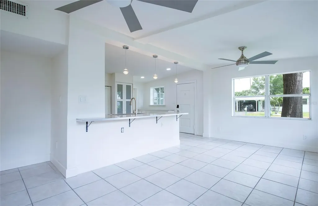 10276 121st Avenue Largo FL 33773
