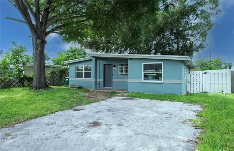 10276 121st Avenue Largo FL 33773