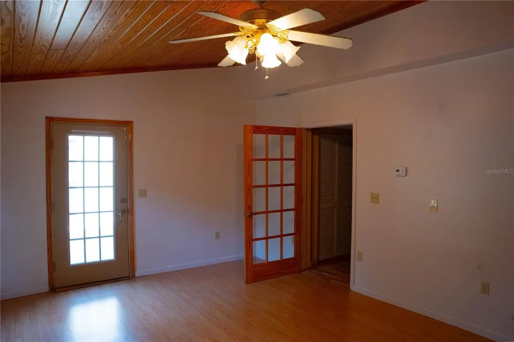 122 Cowpen Lane Hawthorne FL 32640